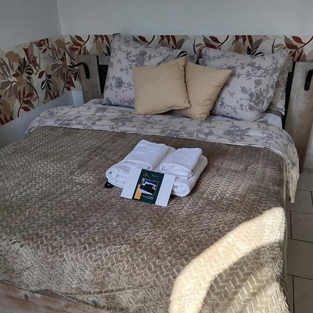 Akwaba Chez Ouli Hotel Levens Luaran gambar